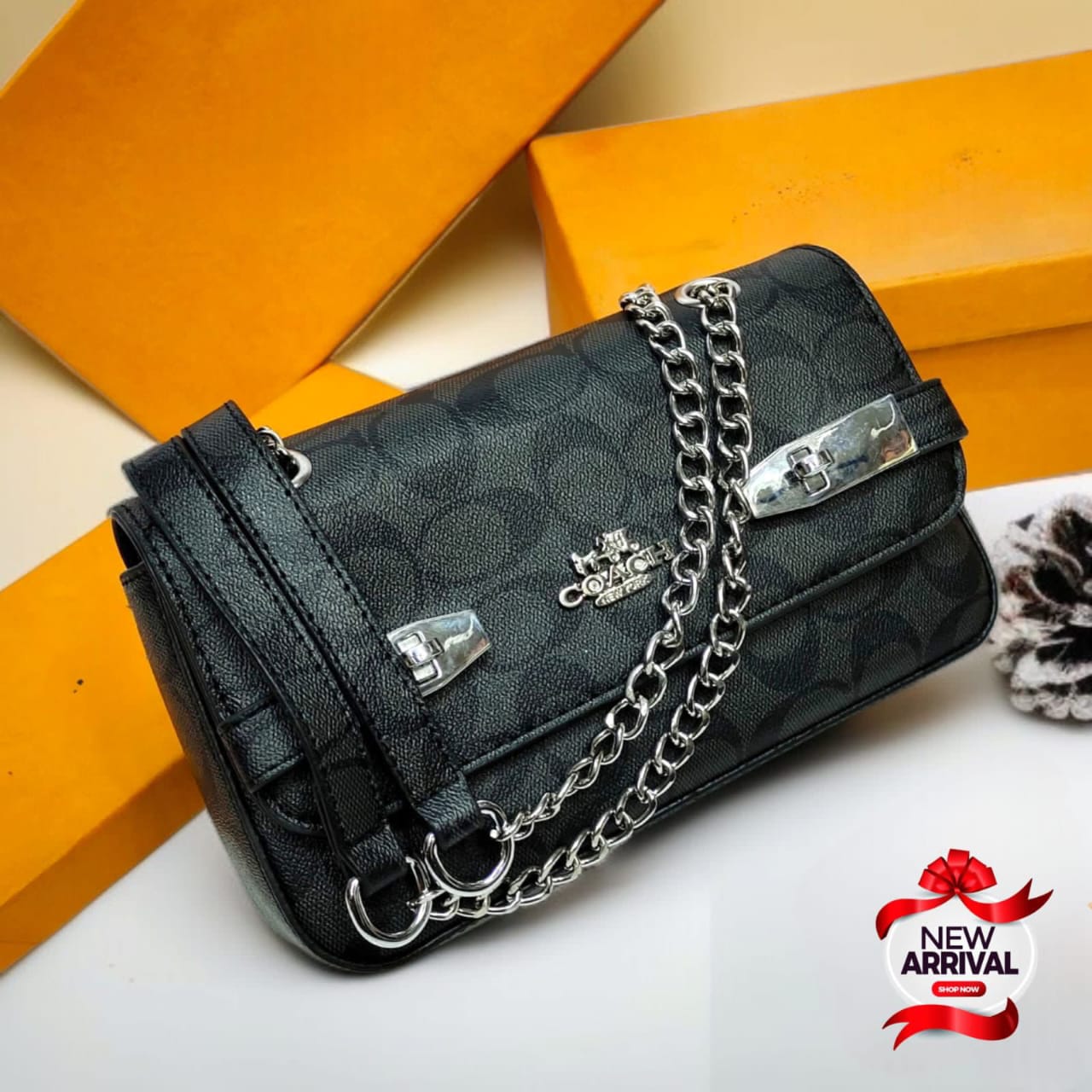 Imported Coach Branded Cross Body Bag for Girls 🎀