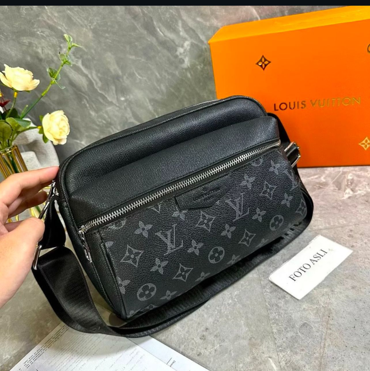 Louis Vuitton Taigarama Outdoor Messenger in black and Monogram