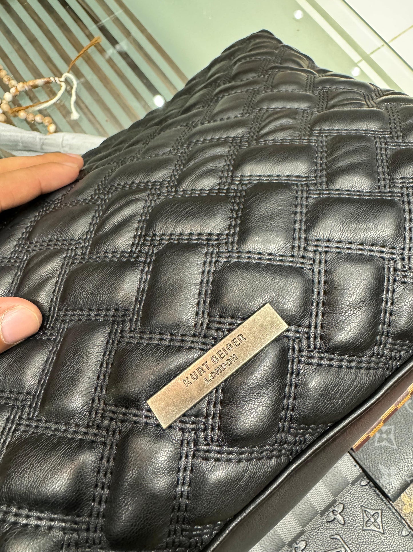“KURDGEIGEN London Elegant Quilted Tote Bag – Black Luxury Handbag for Women”
