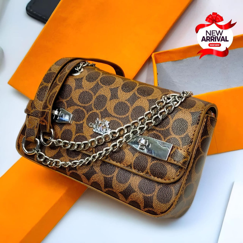 Imported Coach Branded Cross Body Bag for Girls 🎀