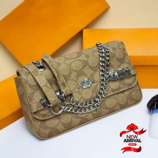 Imported Coach Branded Cross Body Bag for Girls 🎀